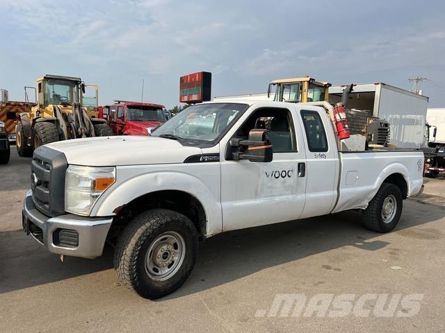 Ford SUPER DUTY 4X4 أخرى