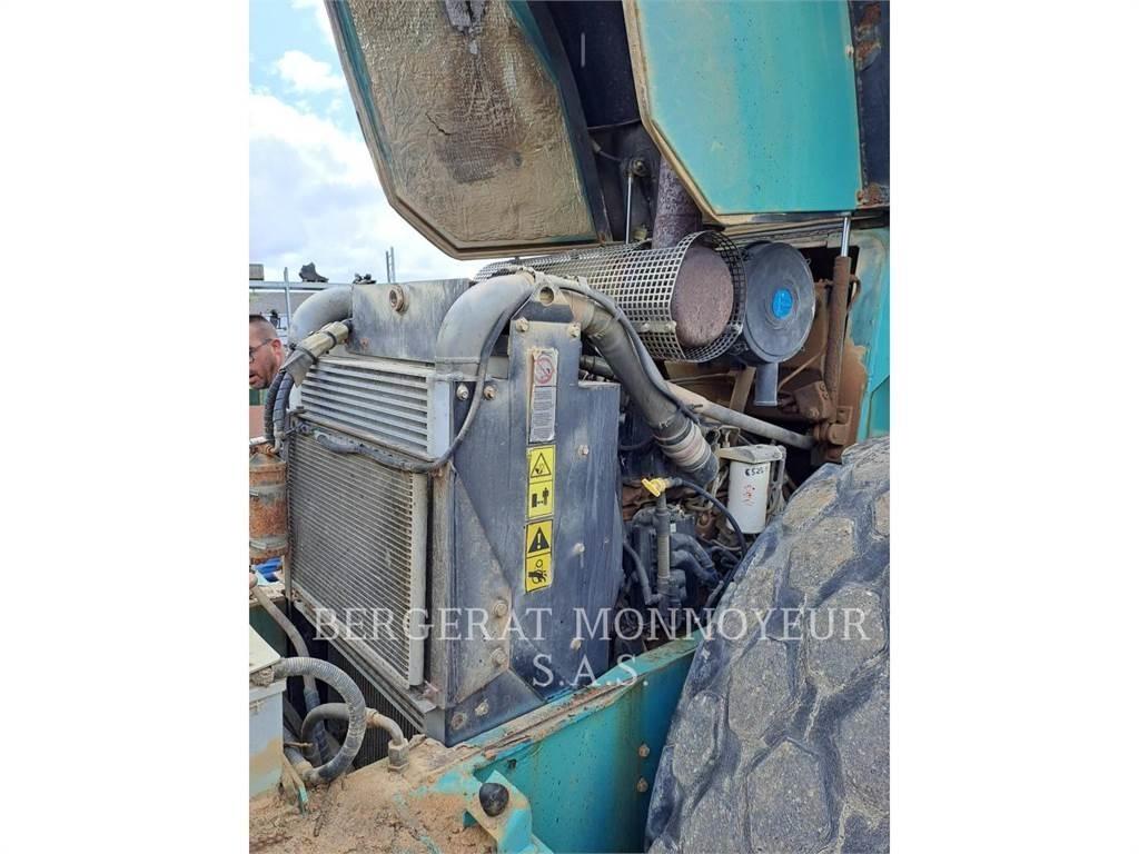 Ammann ASC130D ضاغطات التربة