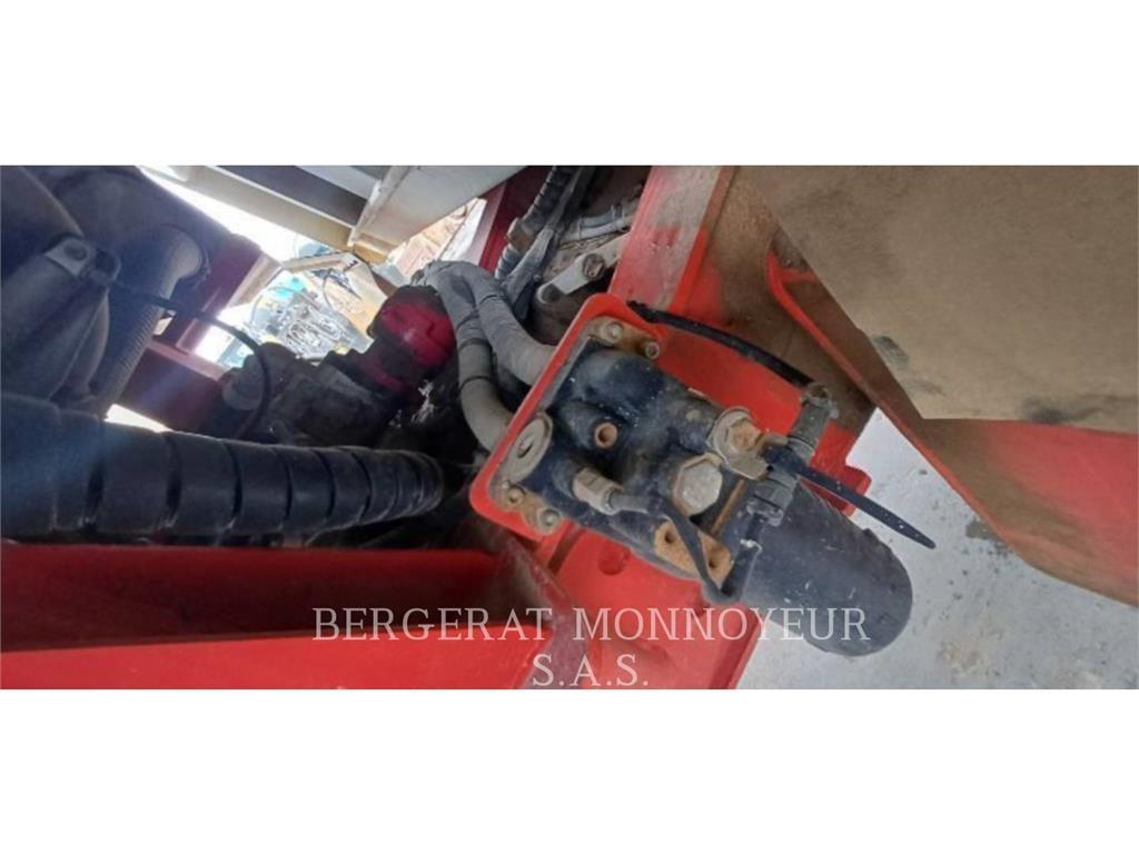 Astra RD40 ساحبات مفصلية