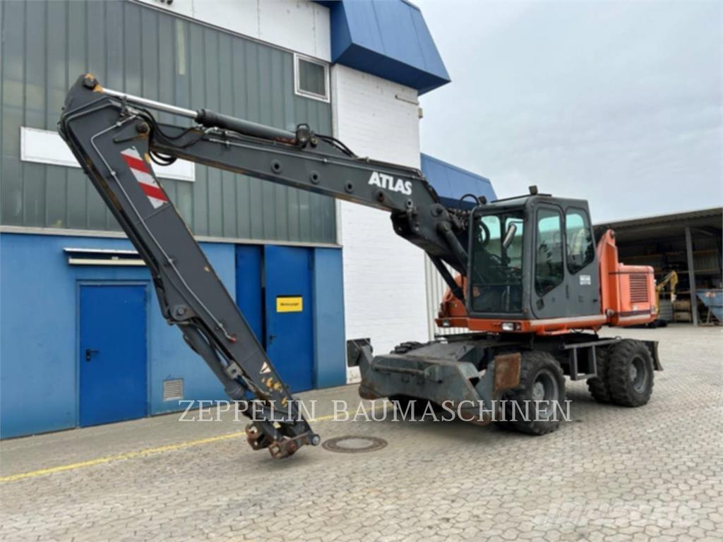 Atlas 1504 حفارات بعجل