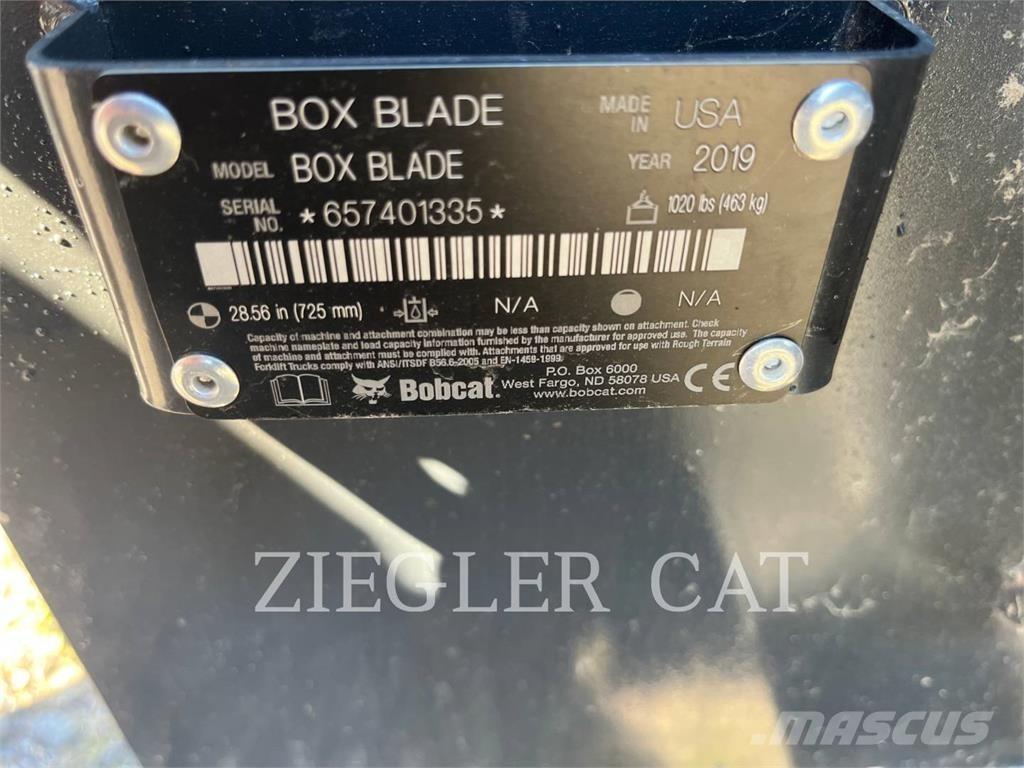 Bobcat BOXBLADE لوادر انزلاقية التوجيه