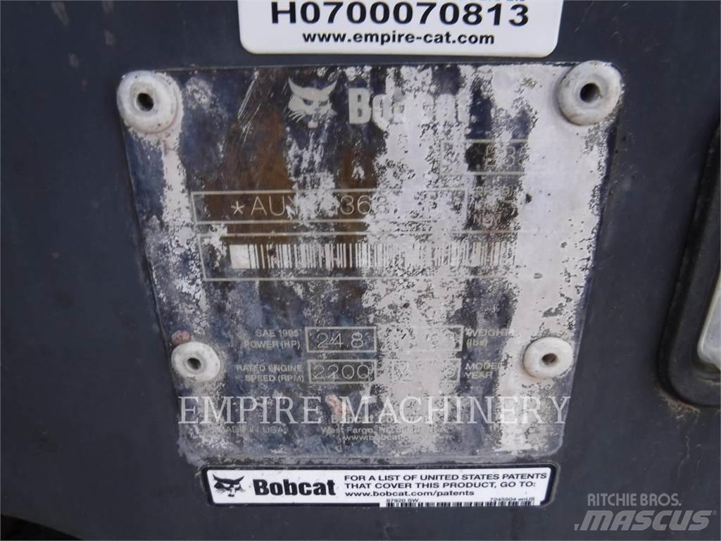 Bobcat E35I حفارات زحافة