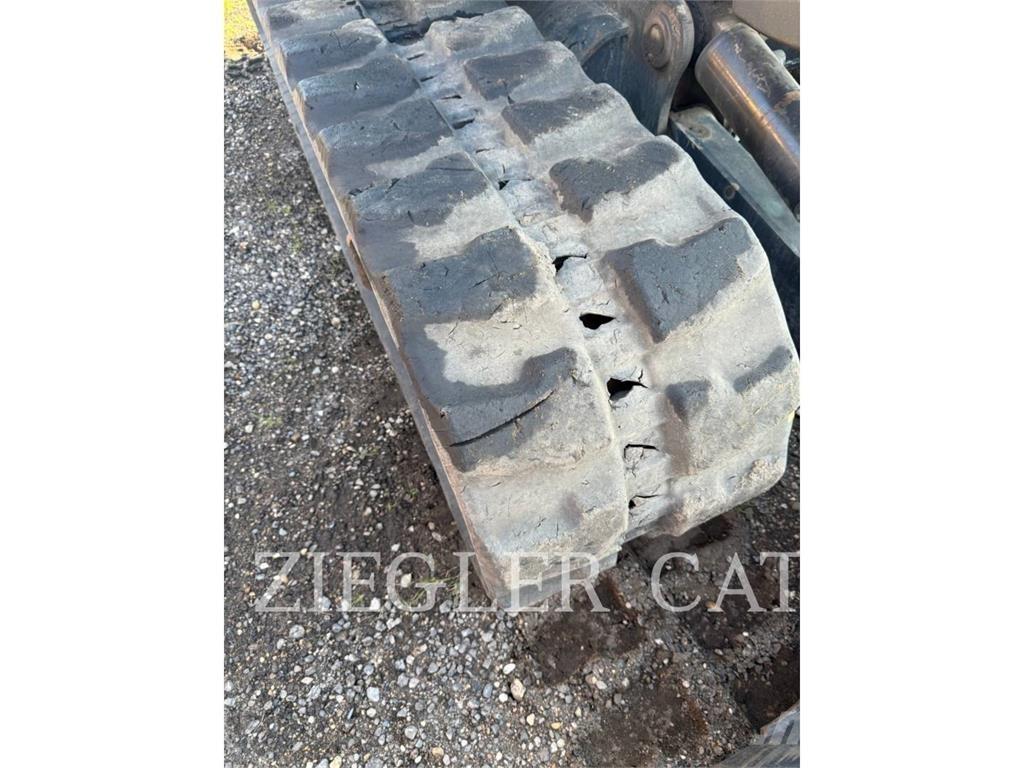 Bobcat E85 حفارات زحافة