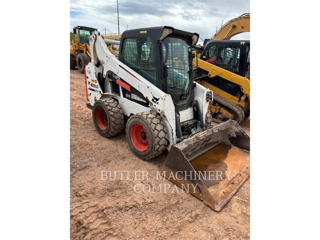 Bobcat S570 لوادر انزلاقية التوجيه