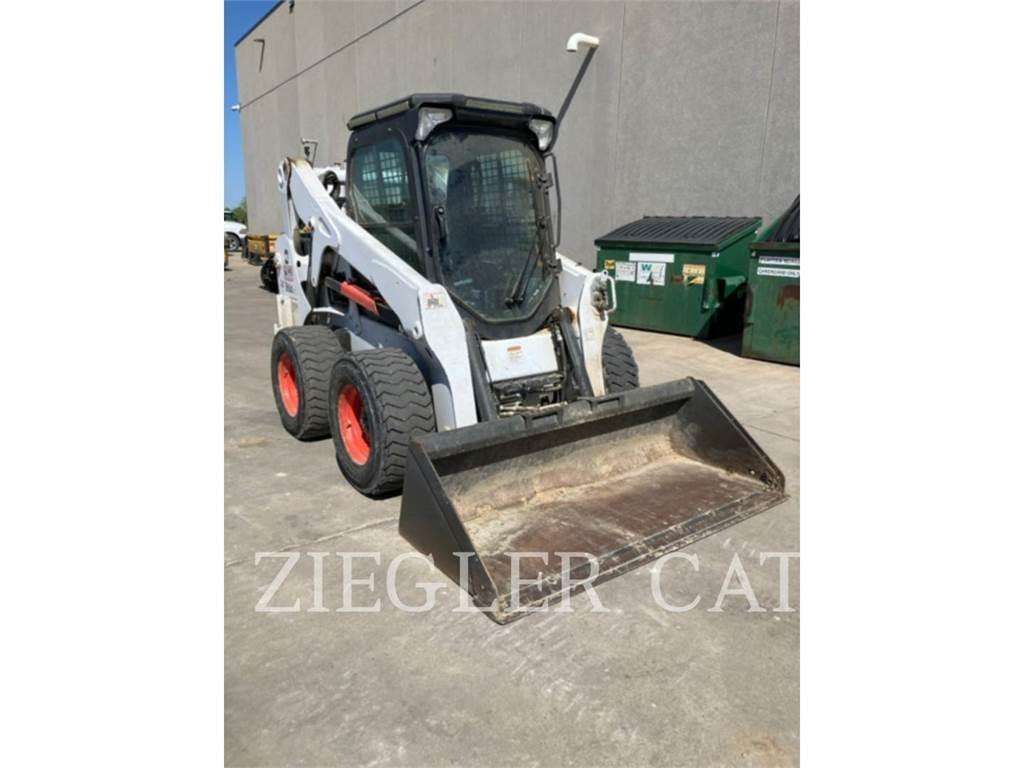 Bobcat S650 لوادر انزلاقية التوجيه