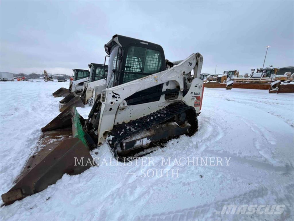 Bobcat T740 لوادر زحافة