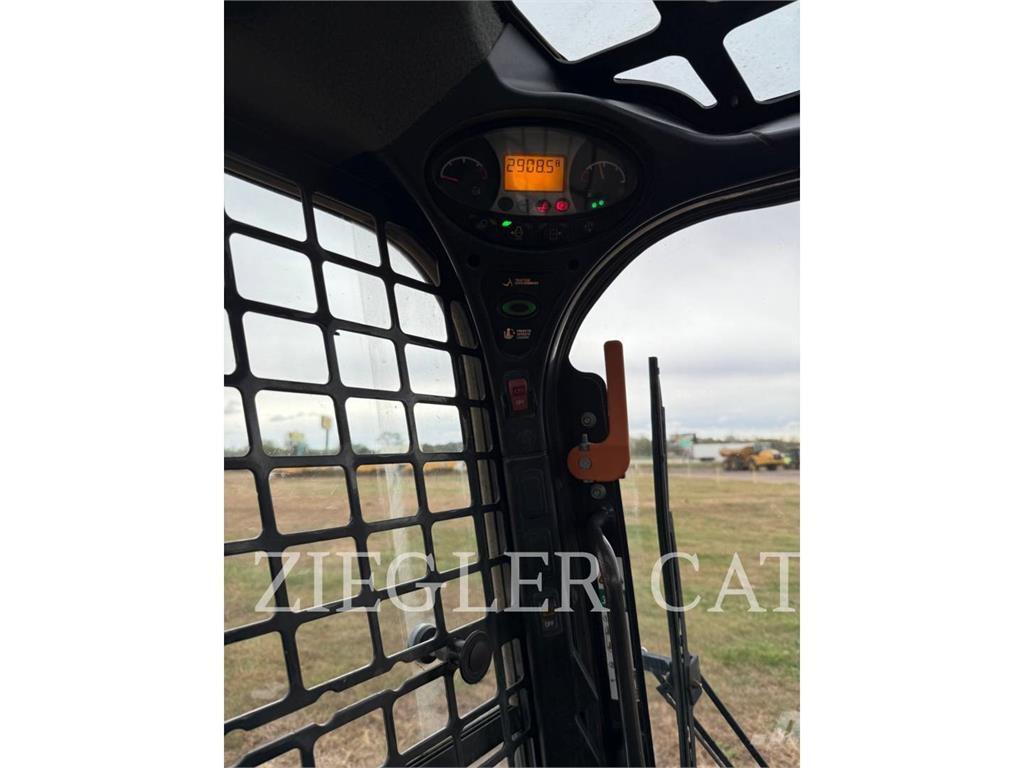 Bobcat T770 لوادر زحافة