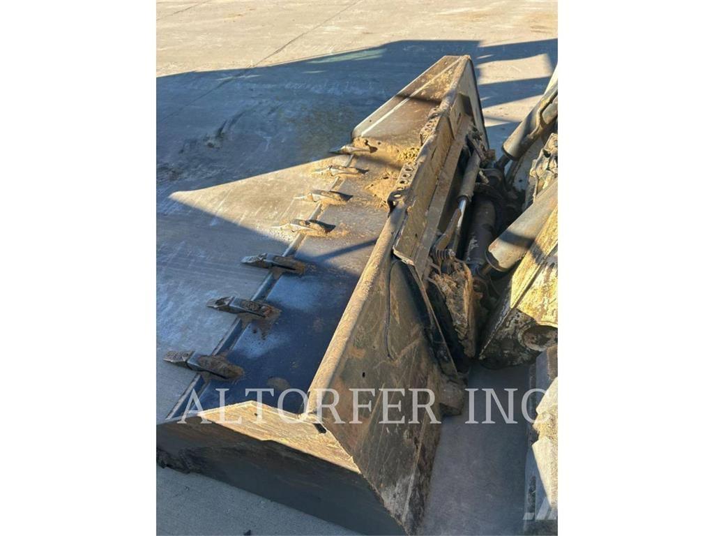 Bobcat T770 لوادر انزلاقية التوجيه