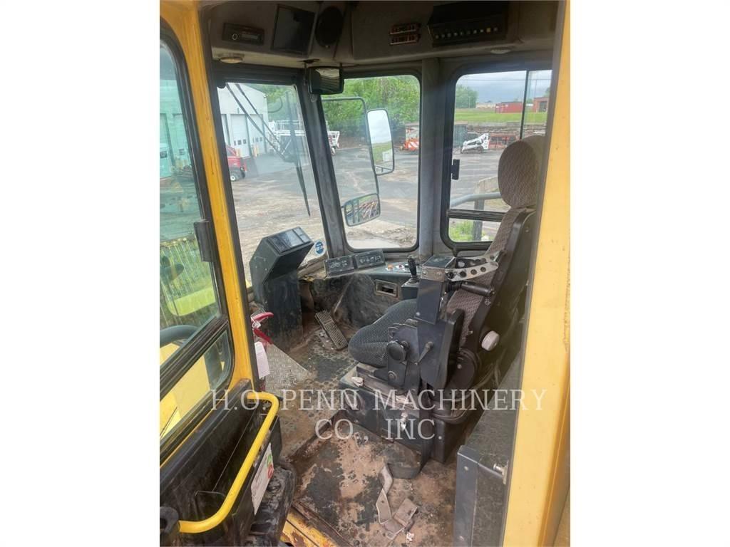 Bomag BC1172RB ضاغطات التربة