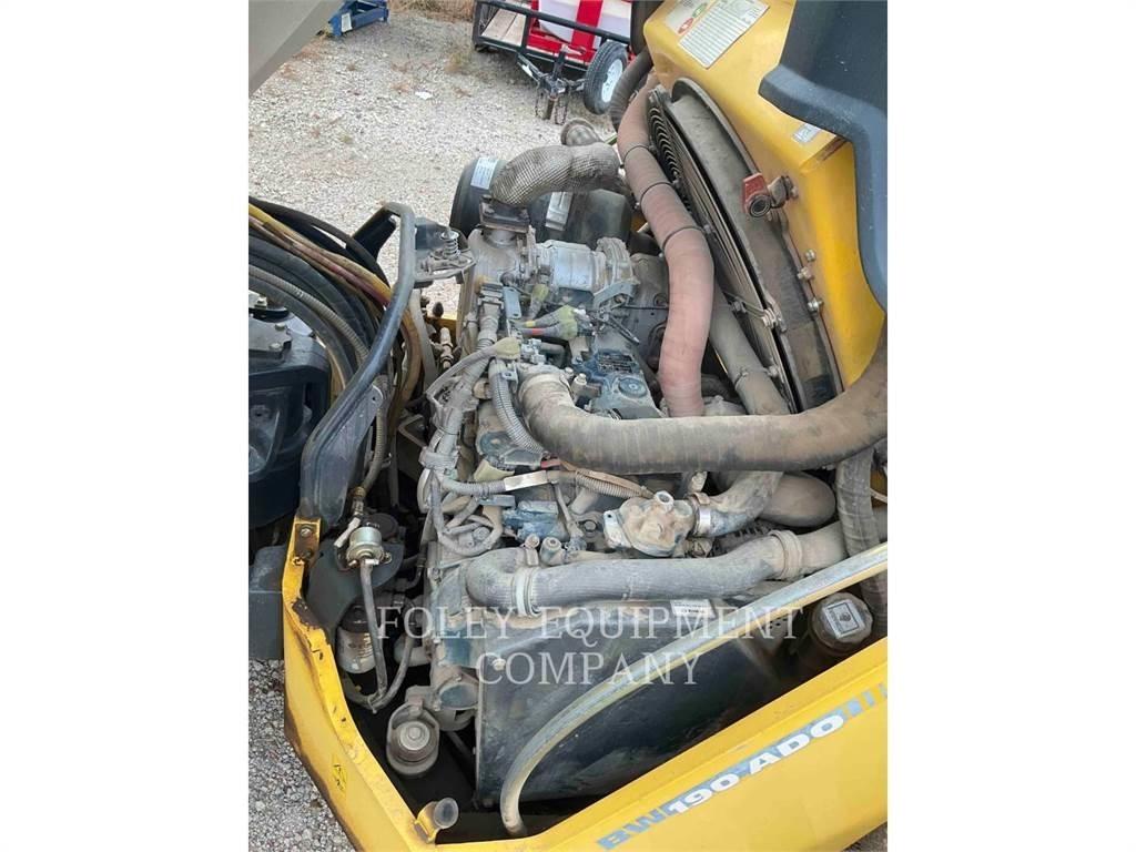 Bomag BW 190 ADO-5 مداحل ثنائية الاسطوانة