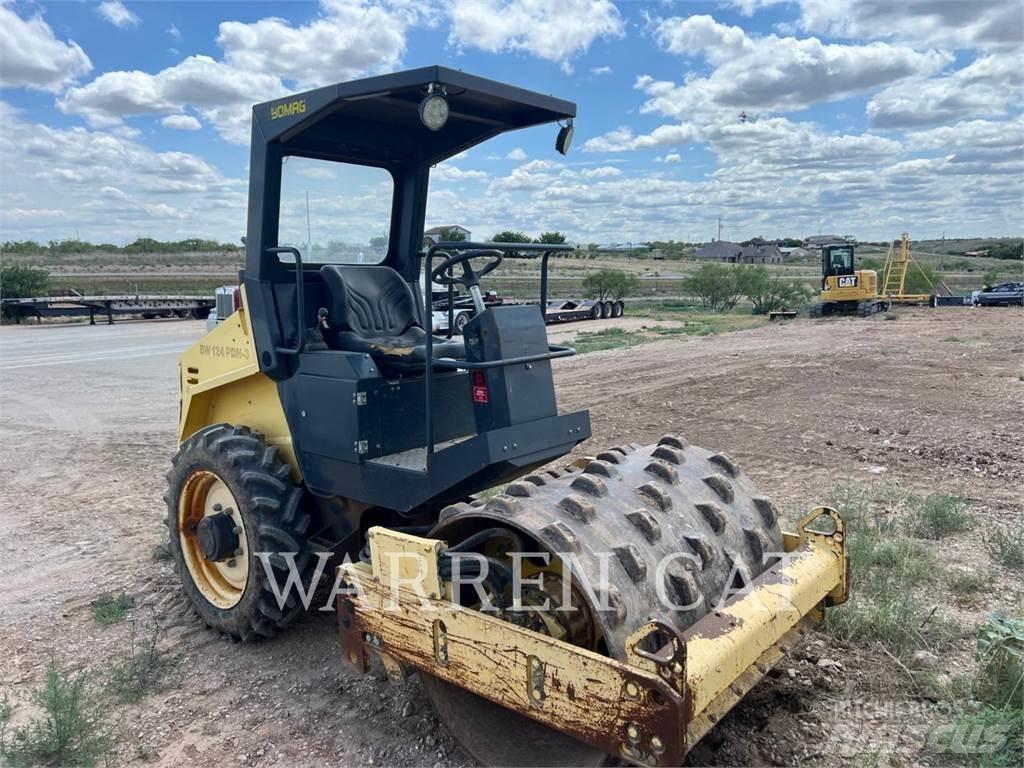 Bomag BW124 معدات السفلتة