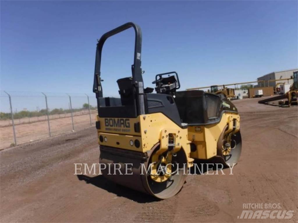 Bomag BW135 AD-5 مداحل ثنائية الاسطوانة