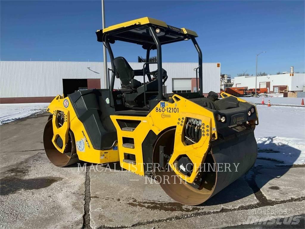 Bomag BW161 مداحل ثنائية الاسطوانة