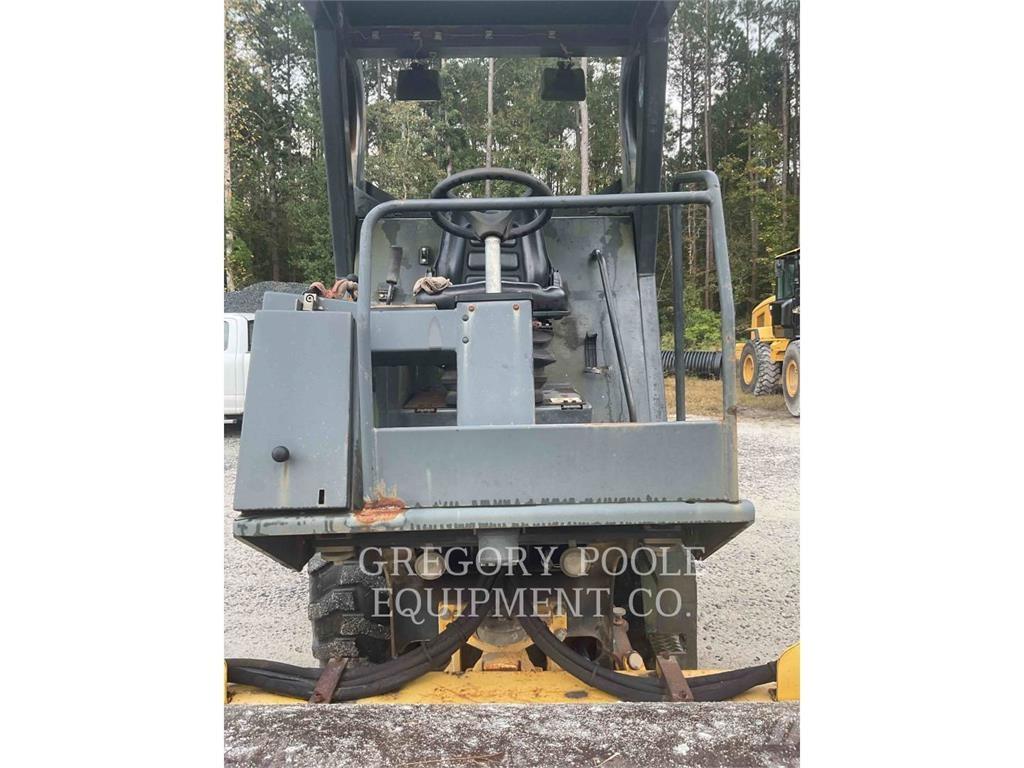 Bomag BW177D-3 مداحل مزدوجة