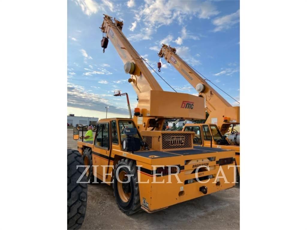 Broderson CRANE IC2003H رافعات صالحة لكل أنواع الطرق