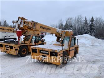 Broderson CRANE IC803J رافعات صالحة لكل أنواع الطرق