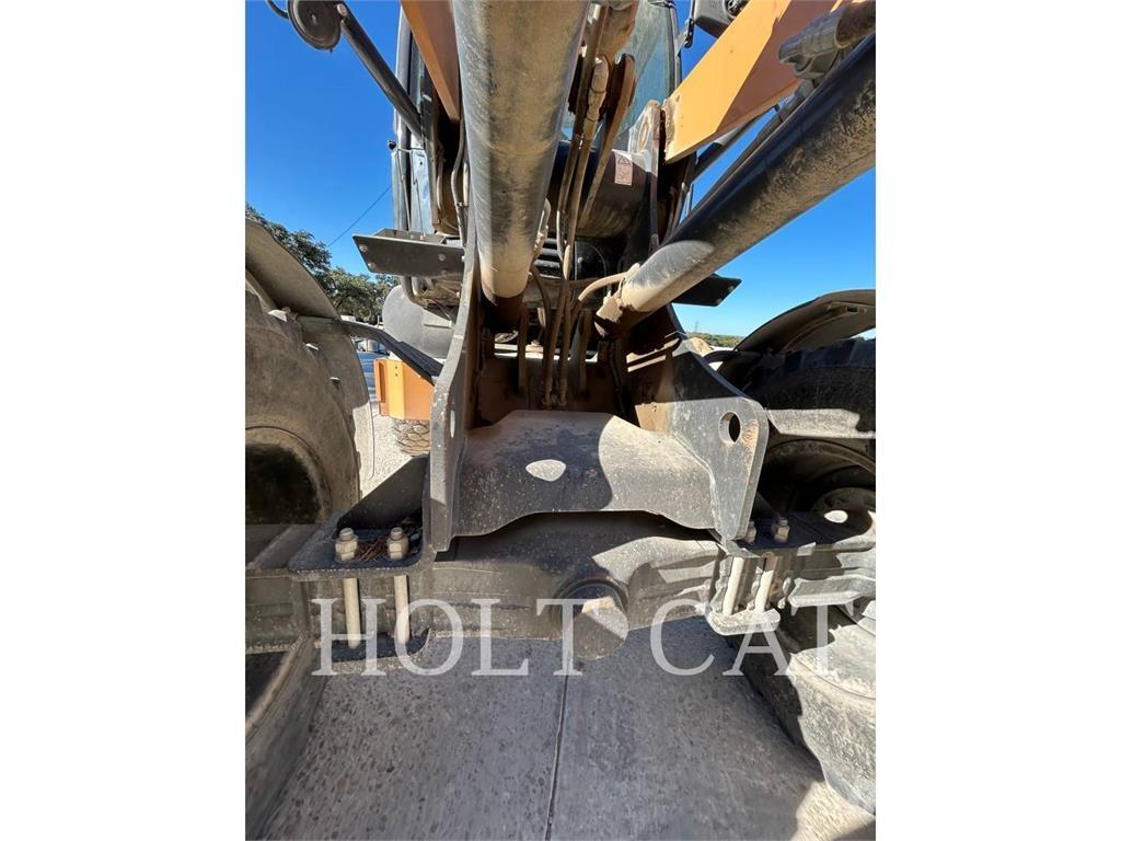 CASE 321F لوادر بعجل