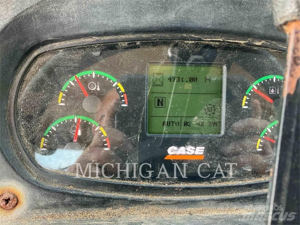 CASE 621E لوادر بعجل