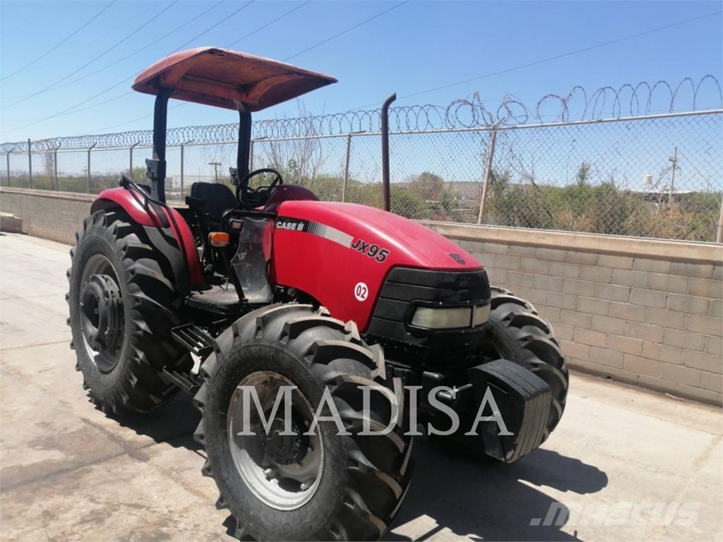 CASE FARMALJX95 الجرارات