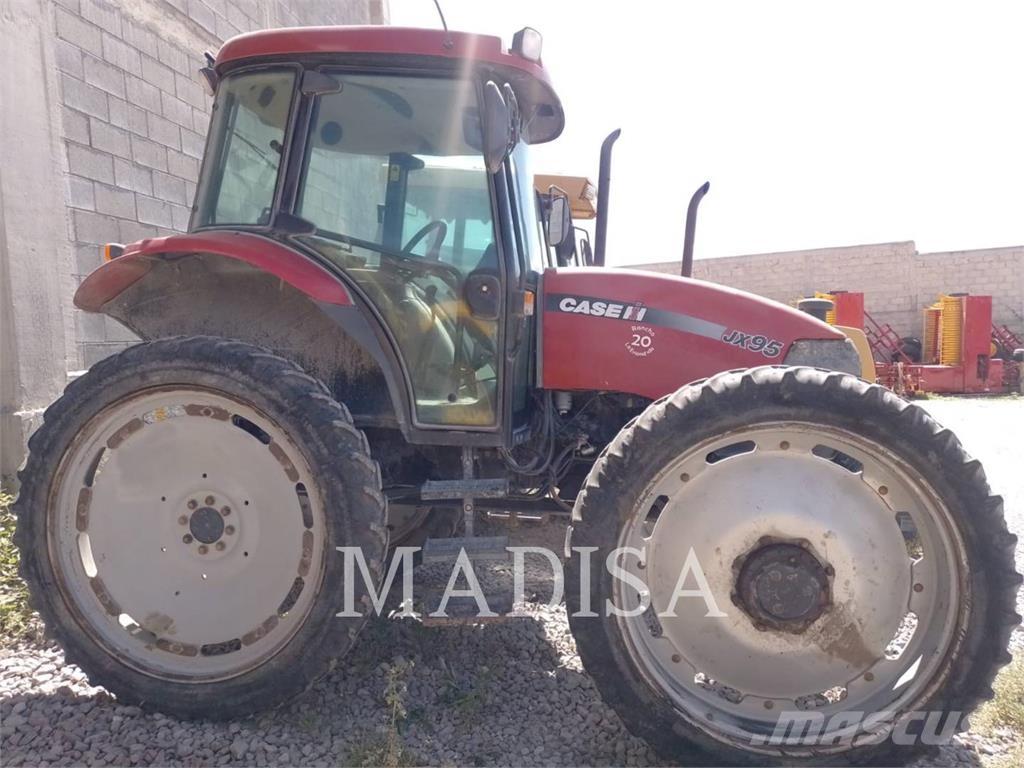 CASE JX95LODCAB الجرارات