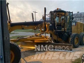 CAT 12 M3 معدات تمهيد الطرق