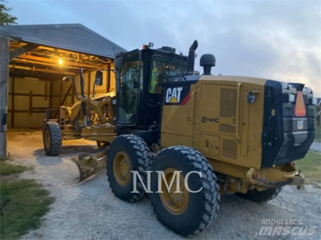 CAT 12 M3 معدات تمهيد الطرق