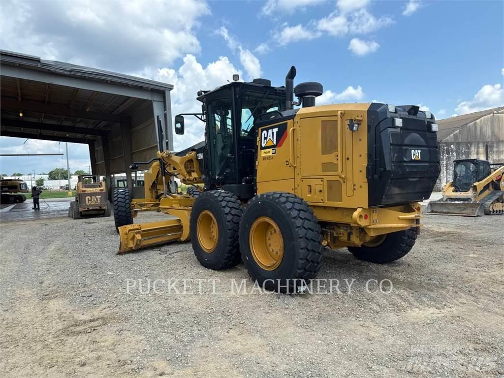 CAT 12 M3 معدات تمهيد الطرق