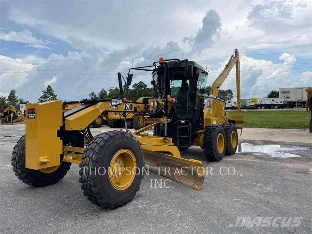 CAT 120 معدات تمهيد الطرق