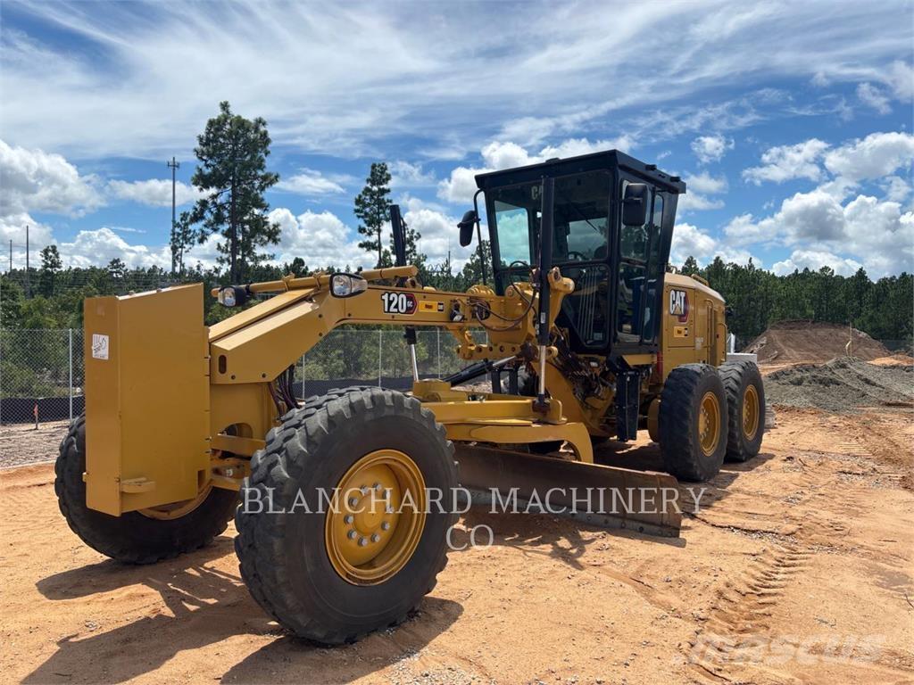 CAT 120-01GC معدات تمهيد الطرق