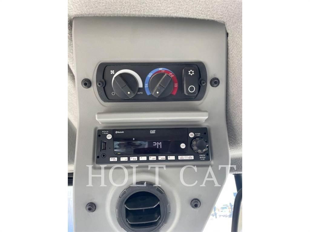 CAT 120 JOY معدات تمهيد الطرق