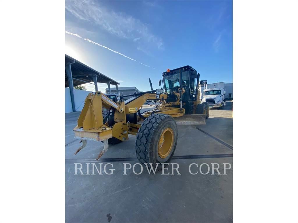 CAT 120 LVR معدات تمهيد الطرق