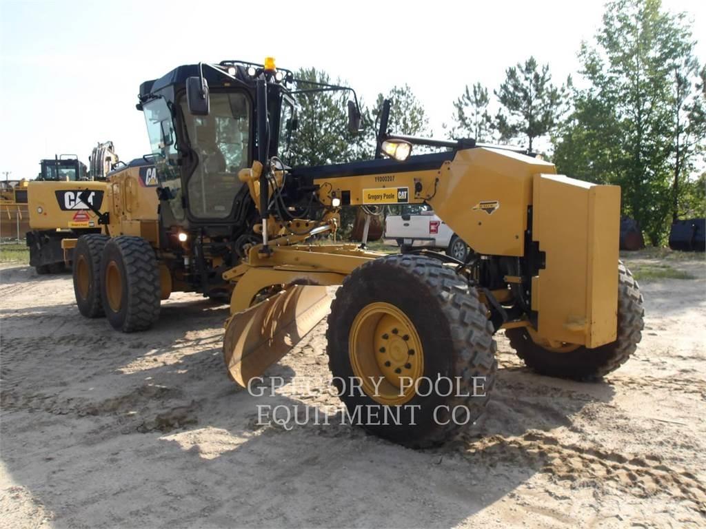 CAT 12014AWD معدات تمهيد الطرق