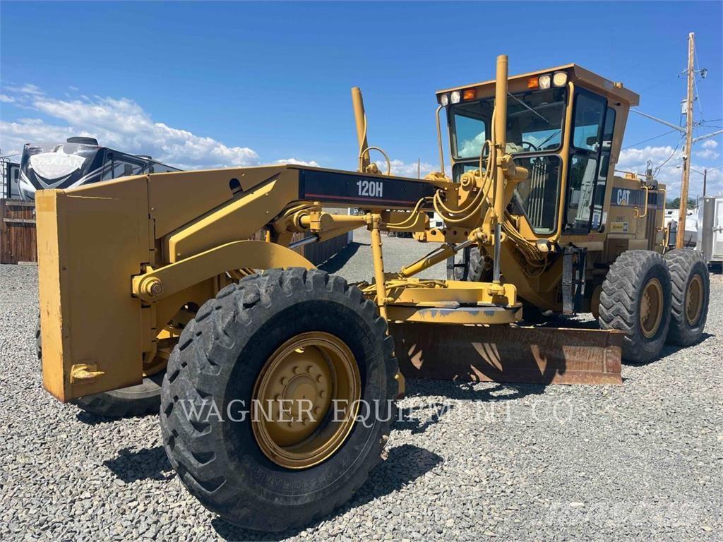 CAT 120HNA معدات تمهيد الطرق