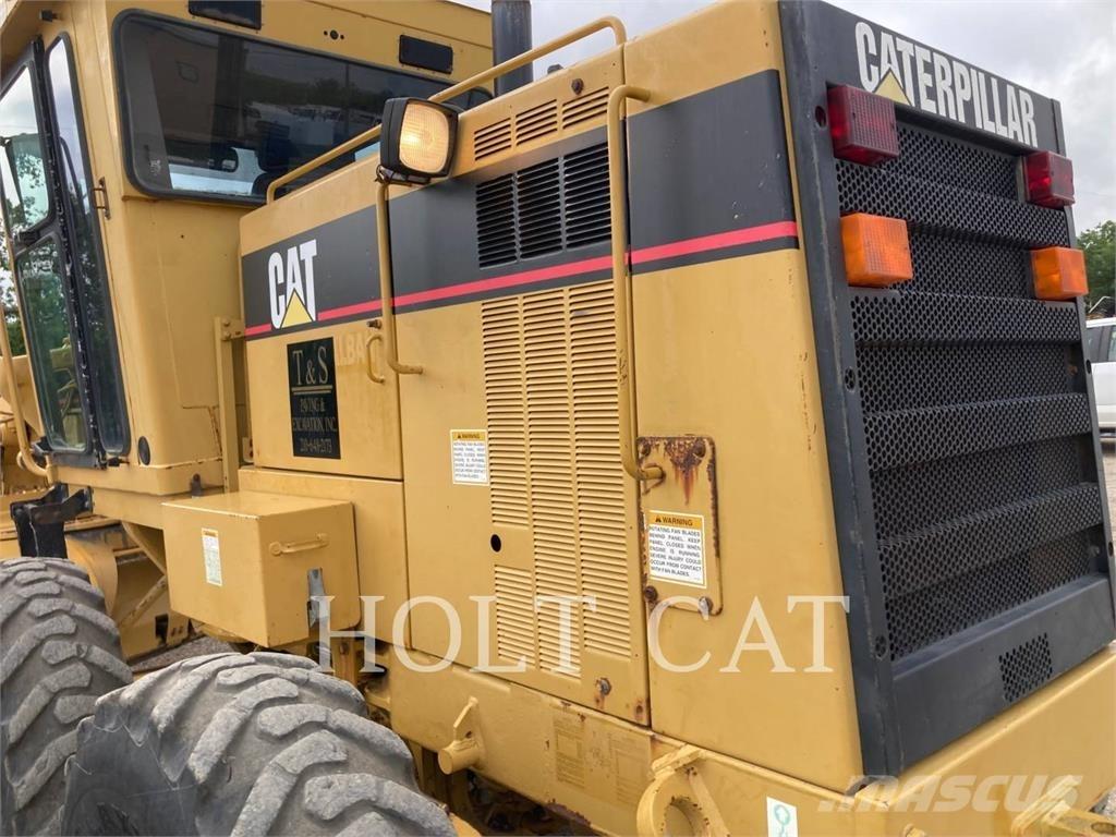 CAT 120HNA معدات تمهيد الطرق