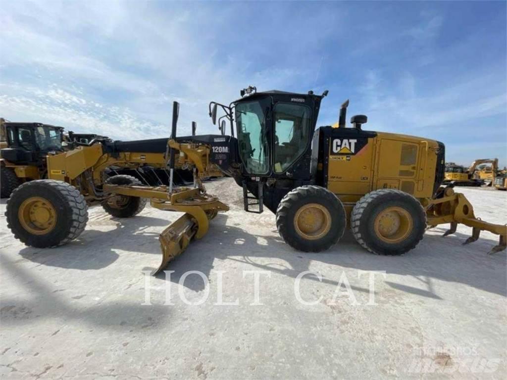 CAT 120M2 AWD معدات تمهيد الطرق