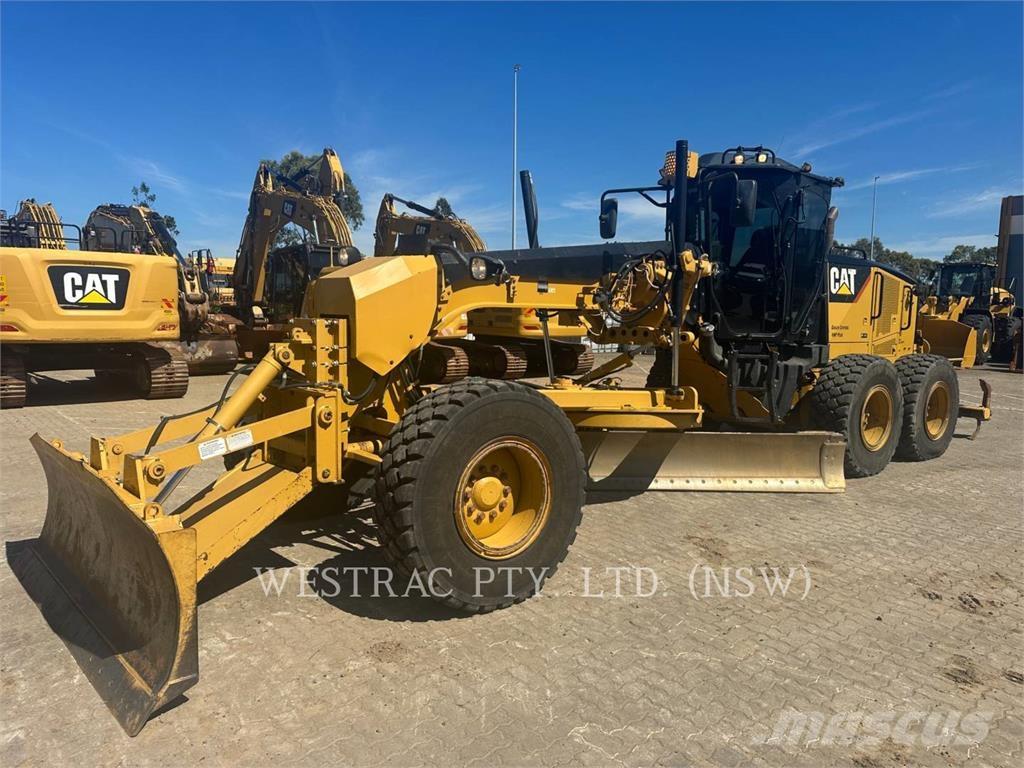 CAT 12M معدات تمهيد الطرق
