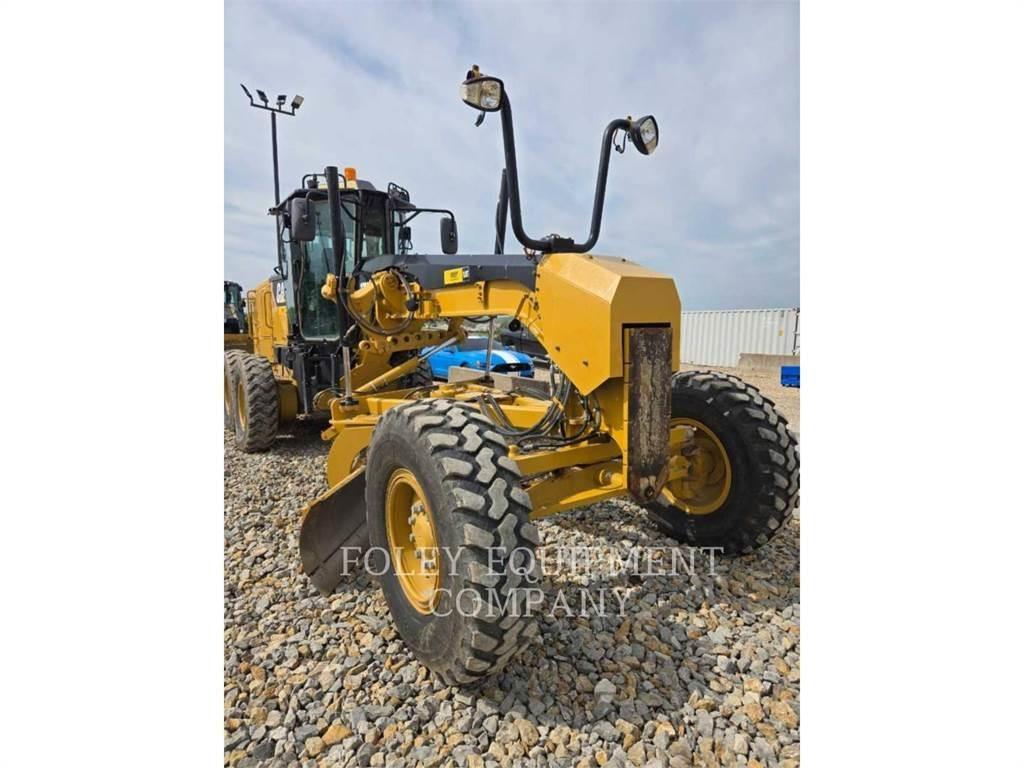 CAT 12M2 معدات تمهيد الطرق