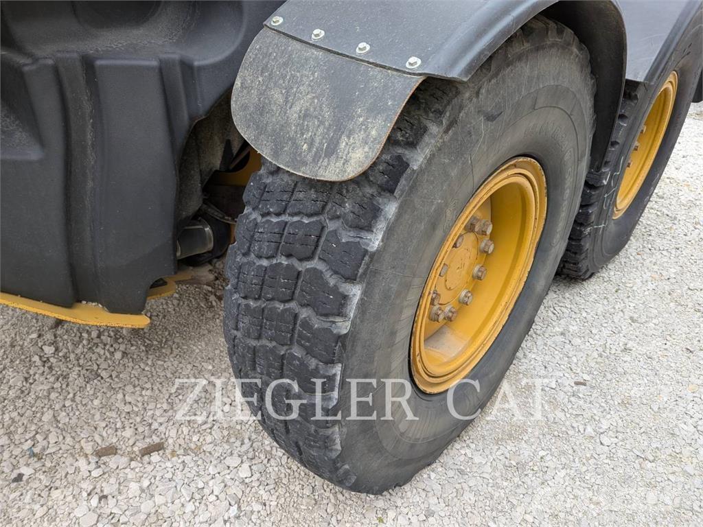 CAT 12M2AWD معدات تمهيد الطرق