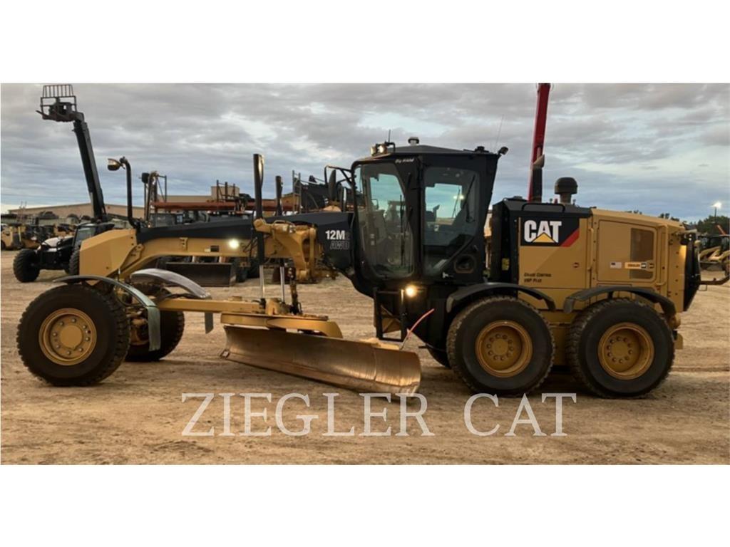 CAT 12M2AWD معدات تمهيد الطرق