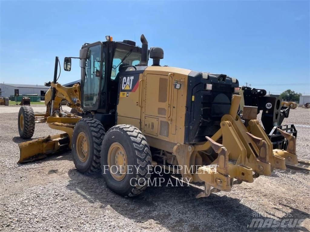 CAT 12M3 معدات تمهيد الطرق