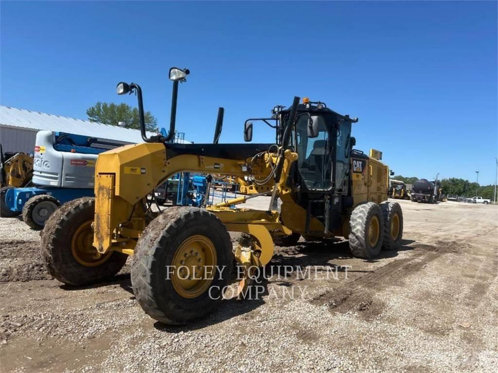 CAT 12M3 معدات تمهيد الطرق