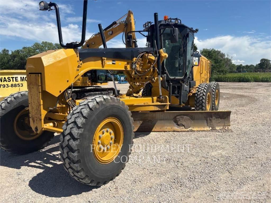 CAT 12M3 معدات تمهيد الطرق