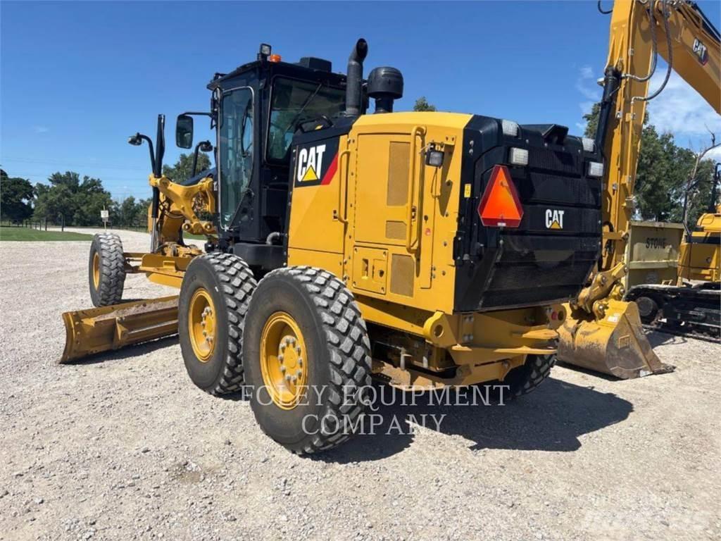 CAT 12M3 معدات تمهيد الطرق