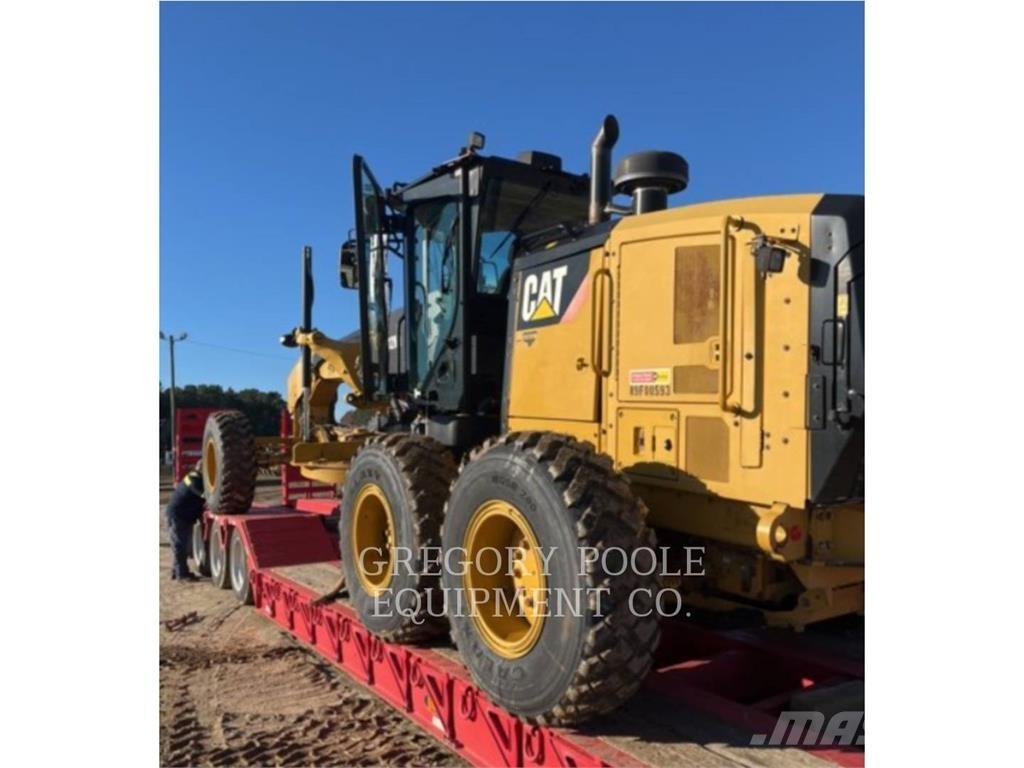 CAT 12M3 معدات تمهيد الطرق