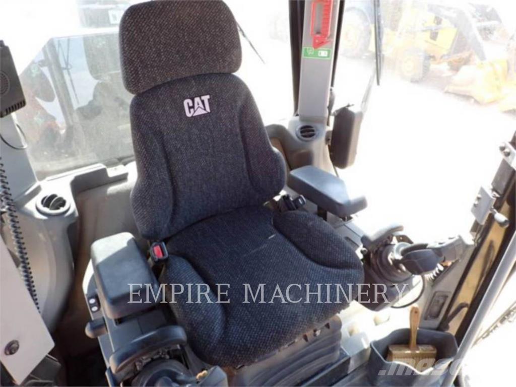 CAT 12M3 معدات تمهيد الطرق