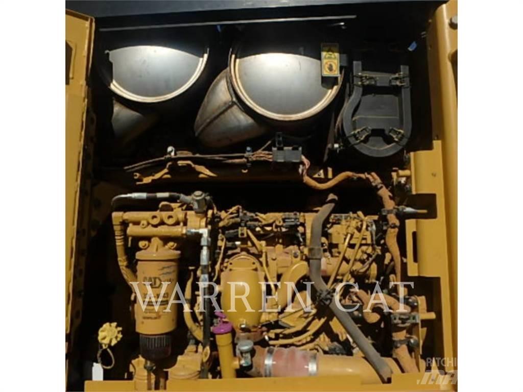 CAT 12M3 AWD معدات تمهيد الطرق