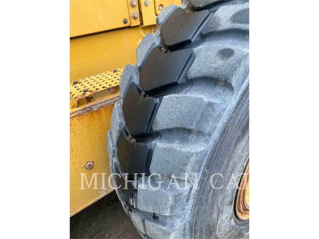 CAT 12M3 AWD معدات تمهيد الطرق
