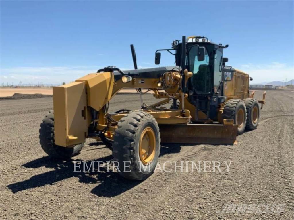 CAT 12M3 AWD معدات تمهيد الطرق