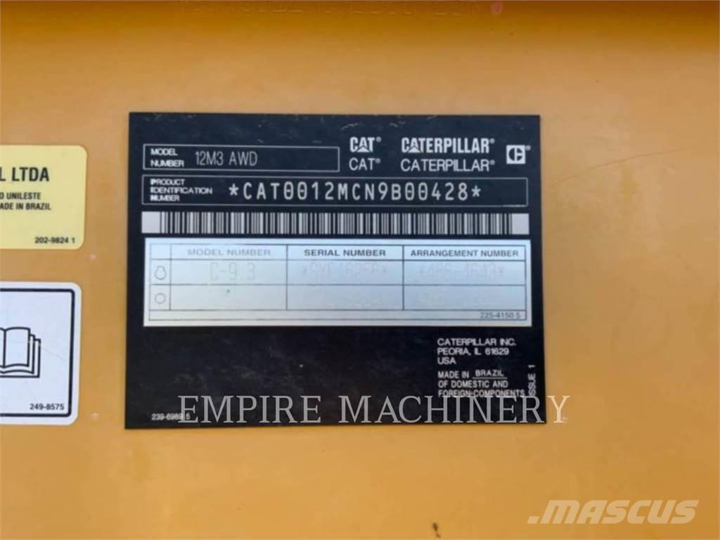 CAT 12M3 AWD معدات تمهيد الطرق