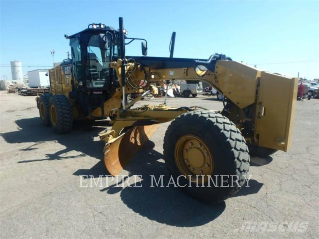 CAT 12M3 AWD معدات تمهيد الطرق